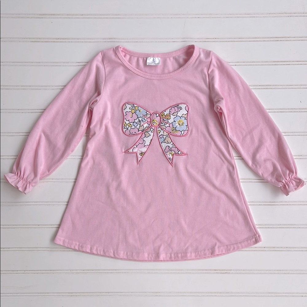 BOUTIQUE VGUC French Bow Floral Embroidered Appliqué Tunic Blouse